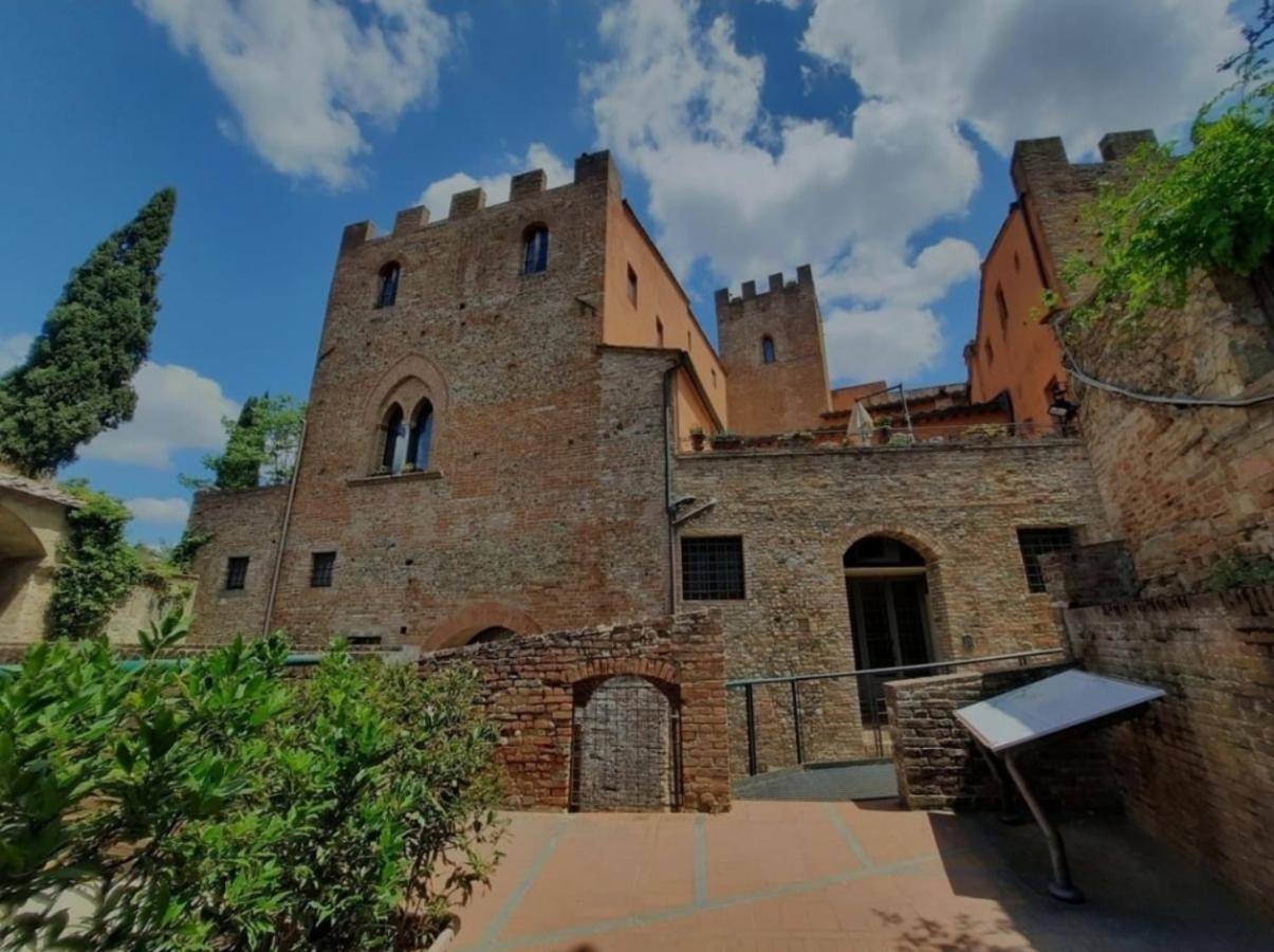 Palazzo Stiozzi Ridolfi Apartamento Certaldo Exterior foto